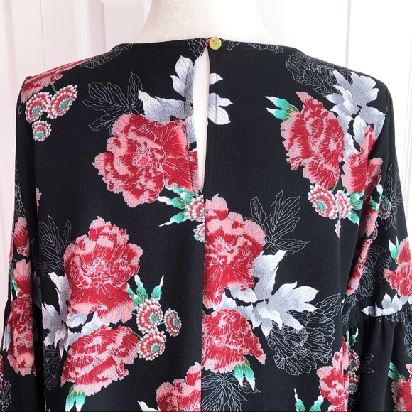 Bobeau Black Multi Floral Print Whimsigoth 3/4 Bell Sleeve Blouse Medium - Picture 13 of 15